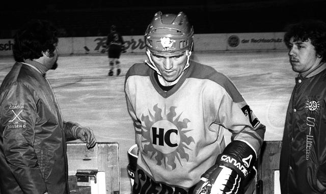 Jacques Lemaire sous le maillot du HC Sierre en février 1981. [Keystone - STR]