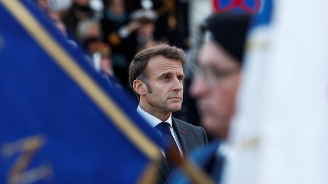 Premier feu vert à l’Assemblée nationale française pour la destitution de Macron. [KEYSTONE - BENOIT TESSIER / POOL]