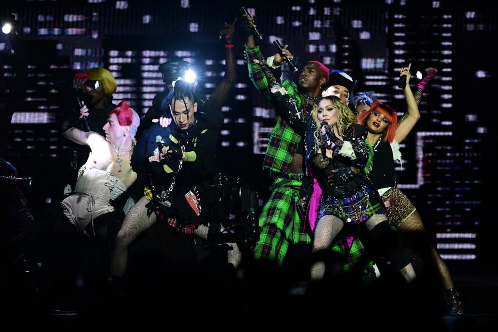 Après 80 concerts en Europe, en Amérique du Nord et au Mexique, le show de Rio fut le bouquet final de la tournée de Madonna. [AFP - Pablo Porciunclua]