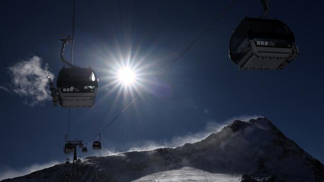 Le ski mondial cherche une réponse côté science et ONU. [KEYSTONE - ANNA SZILAGYI]