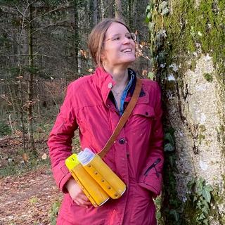 Canton de Soleure: Mélila Saucy ingénieure et garde-forestière défend une sylviculture proche de la nature. [RTS - Lucile Solari]