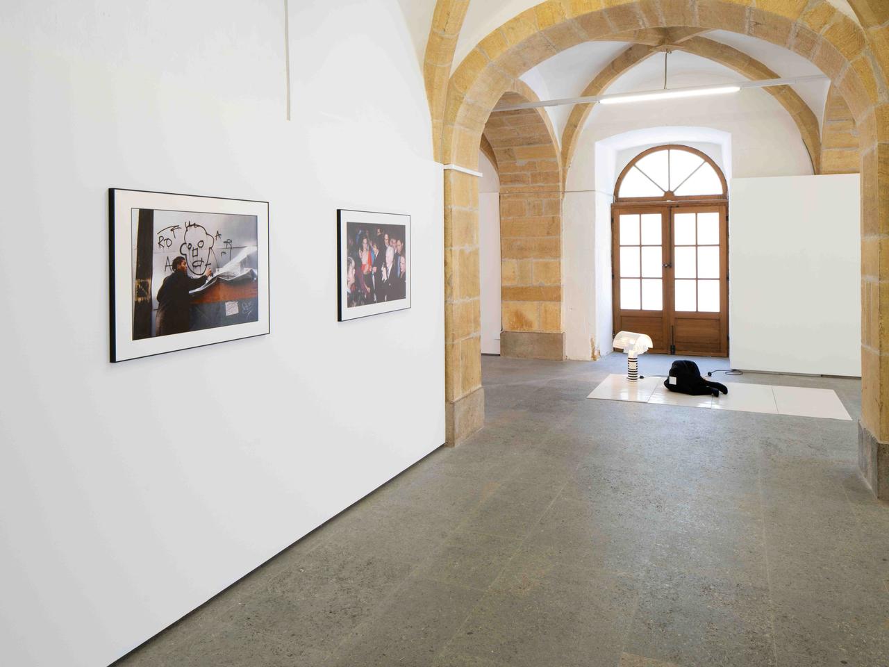 Vue de l'exposition "Sunglasses at Night" au CACY d'Yverdon. [CACY - Anne-Laure Lechat]