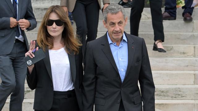 Carla Bruni-Sarkozy a été à son tour mise en examen dans l'affaire des financements libyens de la campagne présidentielle de 2007. [AFP - Bertrand Guay]