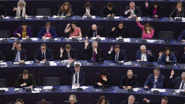 Les eurodéputés adoptent une loi contre les violences faites aux femmes, une première. [AP Photo/Keystone - Jean-Francois Badias]