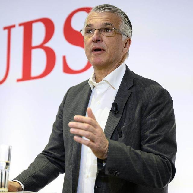 Le directeur général d'UBS Sergio Ermotti a perçu l'an dernier un total de 14,4 millions de francs. [Keystone]
