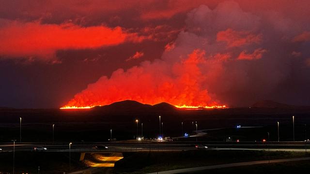 La péninsule de Reykjanes est touchée par une 6ème éruption volcanique depuis le mois de décembre. [GISLI OLAFSSON via REUTERS - GISLI OLAFSSON]