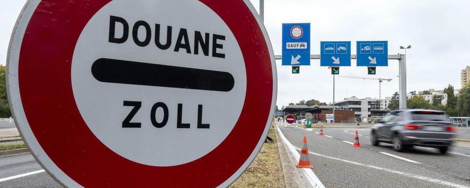 Fin septembre 2024, quelque 403'000 frontaliers travaillaient en Suisse. [Keystone]