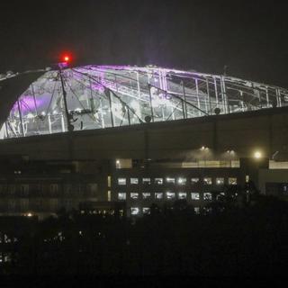 Le stade de baseball de St.Petersburg (Floride) n'a pas résisté à l'ouragan Milton, le 9 octobre 2024. [Tampa Bay Times via AP / Keystone - Chris Urso]