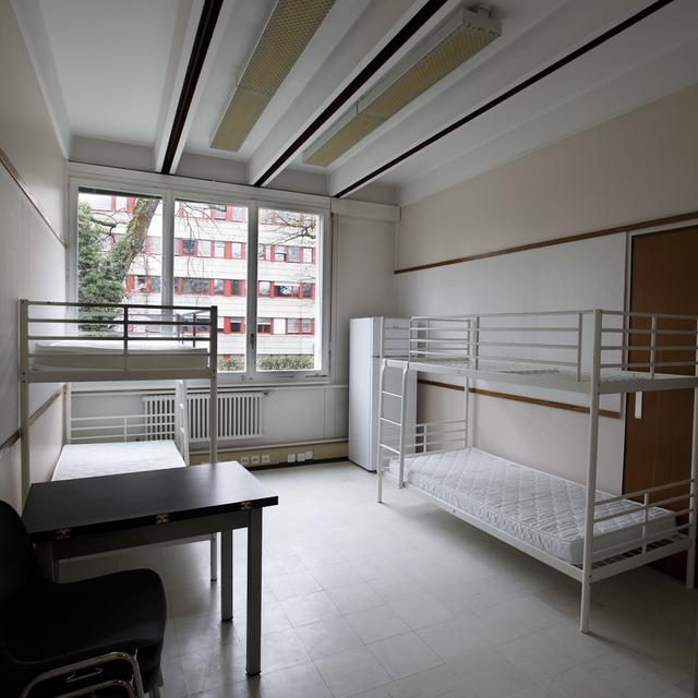 L'une des chambres d'un centre pour requérants d'asile à Genève. Image d'illustration. [Keystone - Salvatore Di Nolfi]