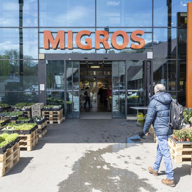Le supermarché La Migros. [Keystone - Christian Beutler]