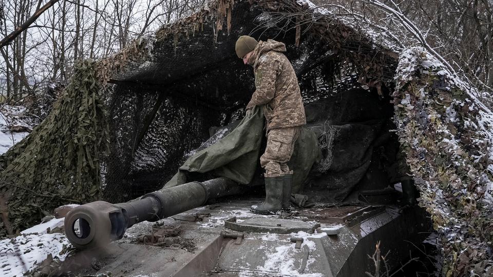 Un soldat ukrainien près de la ville de Tchassiv Yar, dans l'Oblast de Donetsk [REUTERS - Stringer]