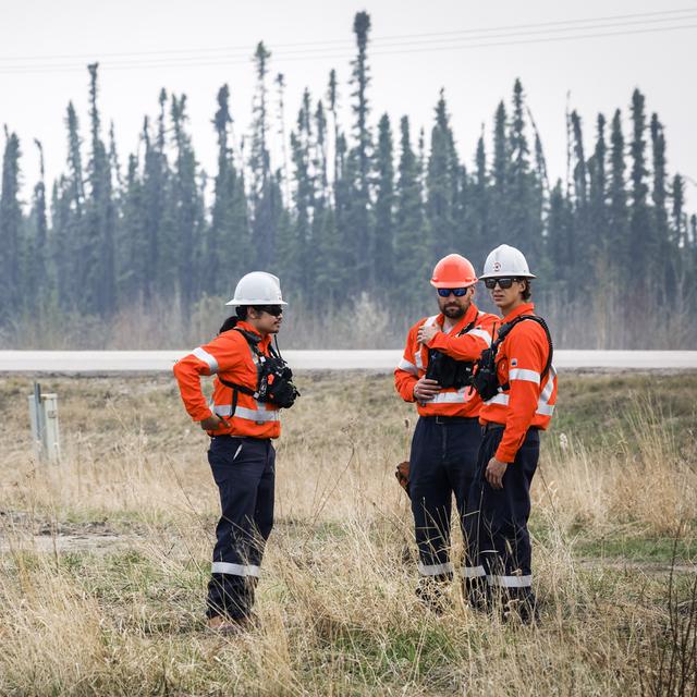 La saison des feux de forêt a commencé plus tôt que prévu dans l’Ouest du Canada. [Keystone - Jeff McIntosh/The Canadian Press via AP]