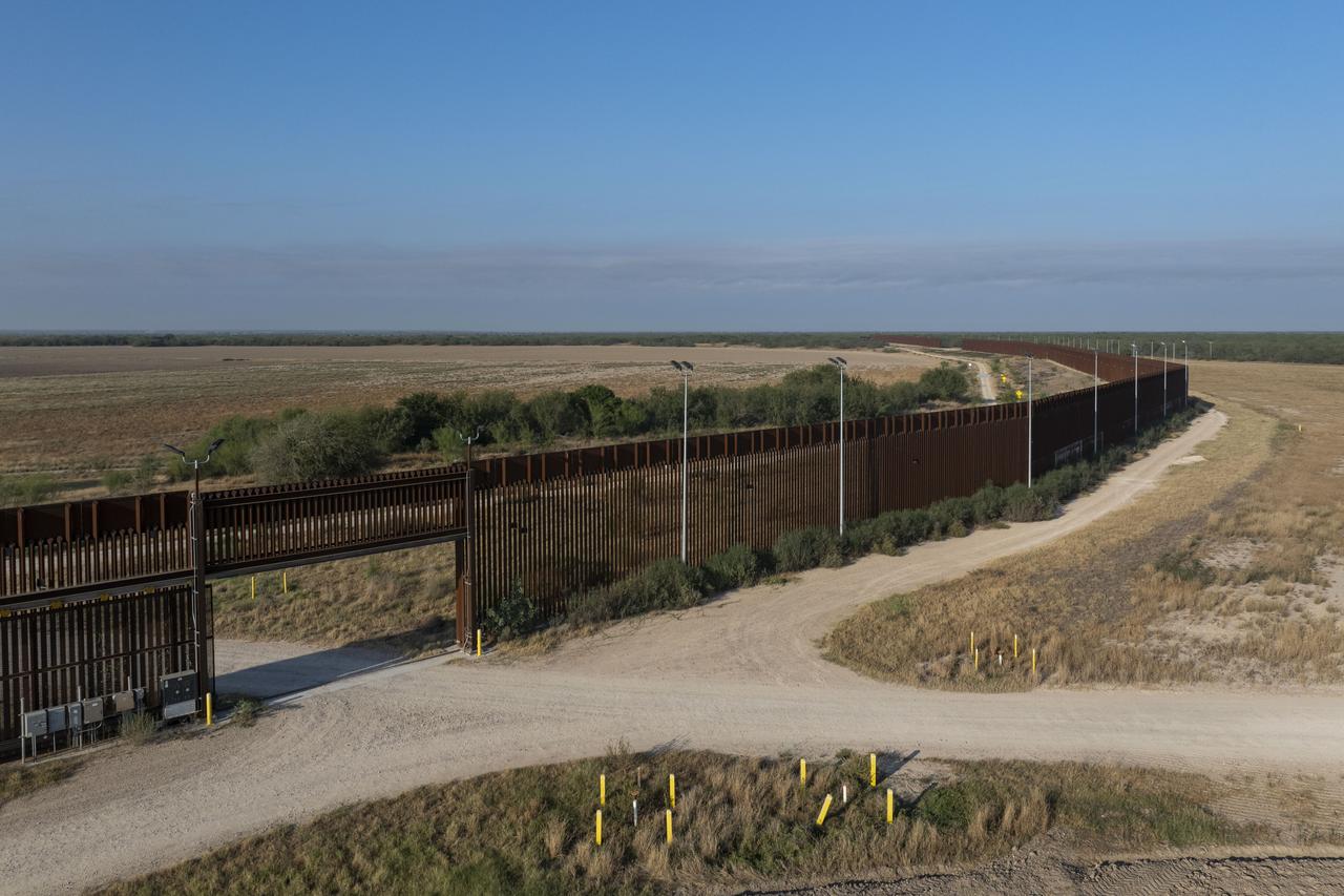 Un mur sépare plusieurs zones de la frontière entre les Etats-Unis et le Mexique. [KEYSTONE - MICHAEL GONZALEZ]