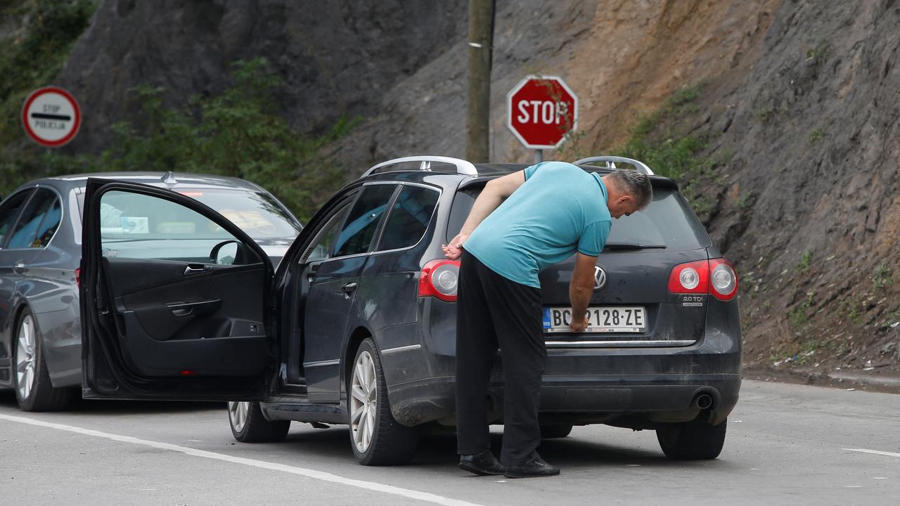 La guerre des plaques d'immatriculation entre Serbie et Kosovo est terminée. [Reuters - Ognen Teofilovski]