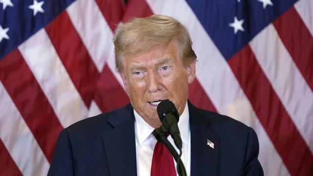 Le discours anti-migrants de Donald Trump se durcit, les accusant d'importer de "mauvais gènes". [Keystone]