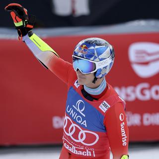 Marco Odermatt a été éliminé à cause d'une lourde faute lors de la 2e manche du slalom géant de Saalbach en Autriche le 16 mars. [Keystone/AP Photo - Marco Trovati]