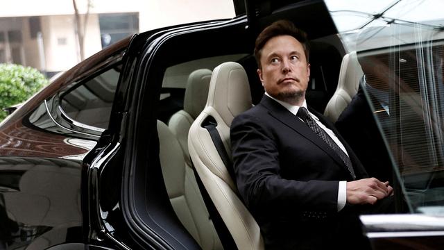 Au moins 14'000 employés de Tesla seront licenciés dans le monde [Reuters - Tingshu Wang]