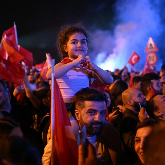 L'opposition en liesse à Istanbul au soir des municipales. [afp - OZAN KOSE]