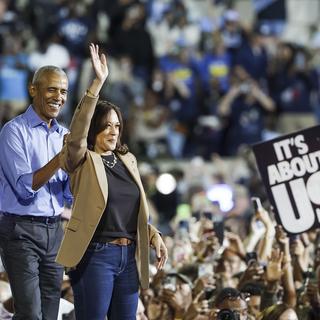 Former US President Barack Obama campaigns with Democratic presidential candidate, US Vice President Kamala Harris, at the James R. Hallford Stadium in Clarkston, Georgia, USA, 24 October 2024. Harris is running against former US president and Republican presidential nominee Donald Trump and the United States will hold its election on 05 November 2024. [EPA/Keystone - ERIK S. LESSER]