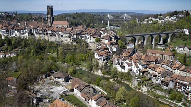 A Fribourg, la fermeture des hôtels inquiète le milieu touristique. [Keystone]