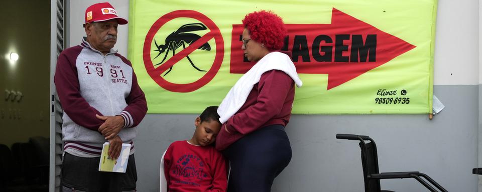 Le Brésil fait face à une épidémie de dengue. [Keystone - AP Photo/Eraldo Peres]