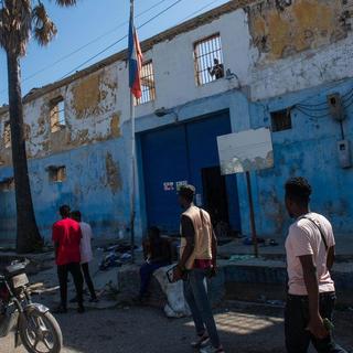 Les communications internationales ont temporairement été interrompues en Haïti après des combats. [Keystone - Johnson Sabin]