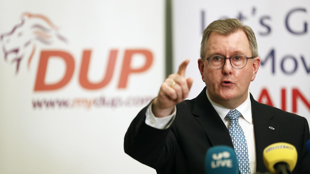 Le chef du parti démocratique unioniste Jeffrey Donaldson a annoncé qu'un compromis pourrait marquer la fin d'une crise en Irlande du Nord. [Peter Morrison]