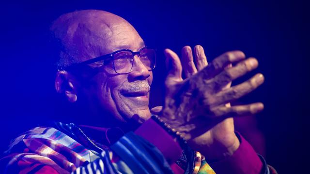 Le légendaire trompettiste de jazz et producteur afro-américain Quincy Jones est décédé à 91 ans. [Keystone/EPA - Jean-Christophe Bott]