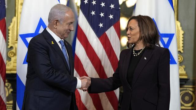 Après avoir parlé avec Benjamin Netanyahu, Kamala Harris promet de ne pas "rester silencieuse" sur Gaza. [AP Photo/Keystone - Julia Nikhinson]