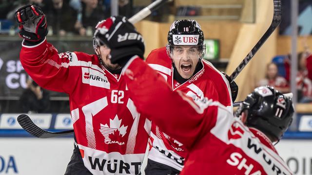 Avec 12 buts inscrits en deux matches, le Team Canada s'avère redoutable en phase offensive. [Til Buergy - Keystone]