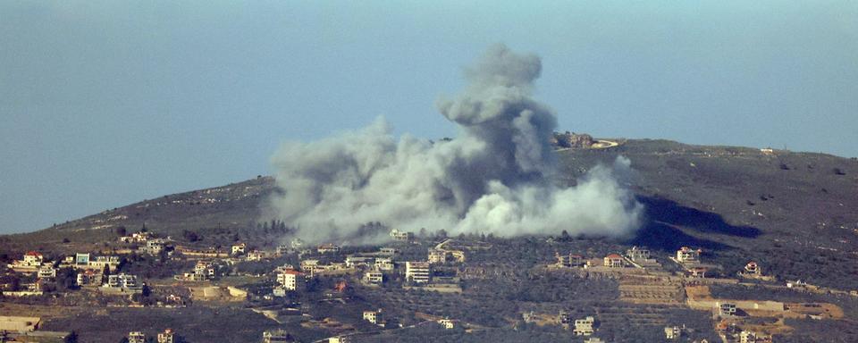 Le Hezbollah et l'armée israélienne s'affrontent depuis octobre la zone frontalière du sud du Liban. [Keystone - EPA/ATEF]