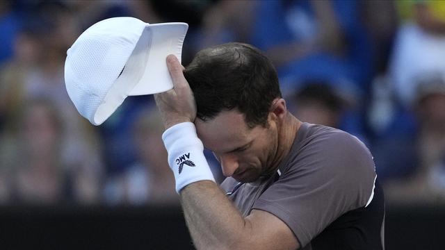 Andy Murray, déçu, suite à son élimination précoce. [Andy Wong]