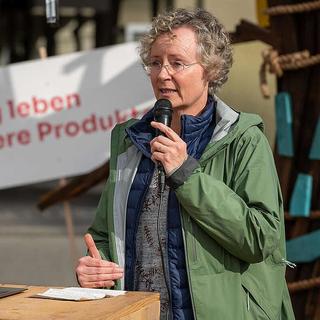 Joëlle Hérin, experte consommation et économie circulaire chez Greenpeace suisse. [Greenpeace - © Flurin Bertschinger/Ex-Press]