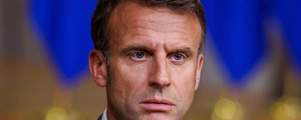 Emmanuel Macron poursuit de laborieuses consultations pour nommer un Premier ministre. [Keystone]