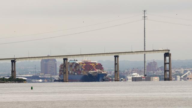 Le navire qui avait causé l'effondrement du pont avait pu être remorqué au mois de mai. [KEYSTONE - MATT ROURKE]