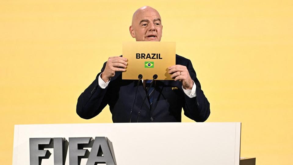 La FIFA a attribué le Mondial 2027 féminin au Brésil. [AFP - MANAN VATSYAYANA]