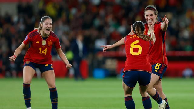 Mariona Caldentey, Aitana Bonmati, Laia Aleixandre et l'équipe d'Espagne ont remporté la première édition de la Ligue des nations féminine. [IMAGO/Pressinphoto/Shutterstock]