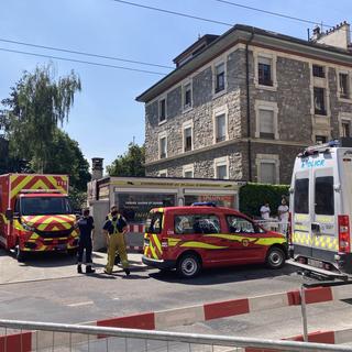 La rue Saint-Jean à Genève après l'explosion, le 20 août 2024. [RTS - Stéphanie Jaquet]