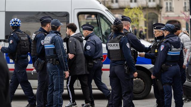 Des opérations « Place nette XXL » contre le trafic de stupéfiants ont été lancées mardi 2 avril 2024 à Nantes (France). [AFP - Estelle Ruiz/Hans Lucas]