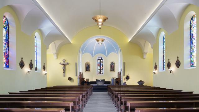 L'église Saint Joseph de Rossens. [aaee.ch/realisations/eglise-paroissiale-st-joseph - © P. Bosshard]