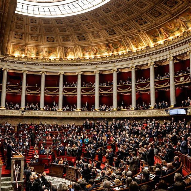 L'Assemblée nationale française a adopté la réforme pour inscrire l'IVG dans la Constitution. [Keystone]