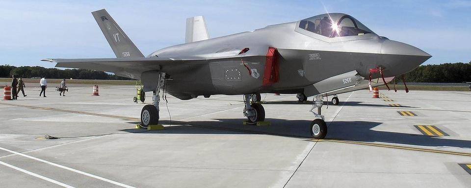 La mise à niveau des avions de combat F-35 commandés aux USA devra être payée par la Confédération. [Keystone/AP]