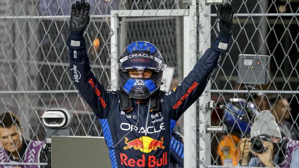 Max Verstappen n'a pas tremblé pour s'offrir un 4e titre mondial consécutif. [KEYSTONE - SHAWN THEW]