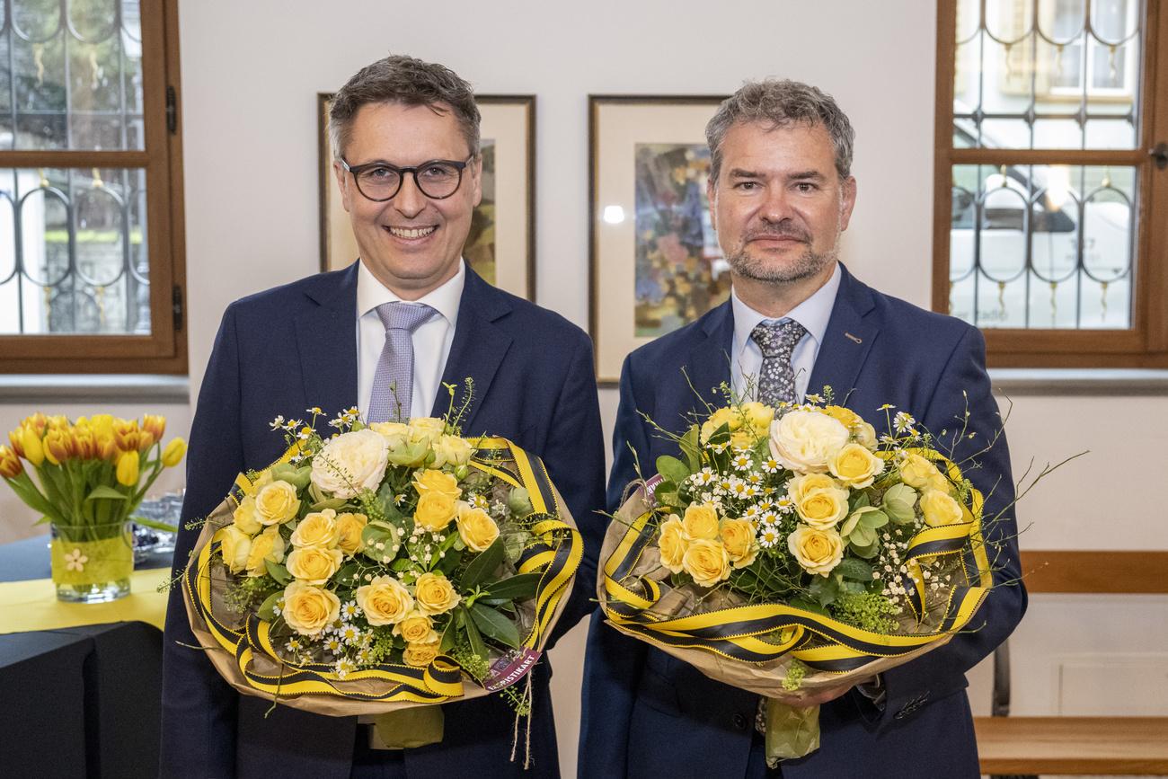 Le centriste Hermann Epp et le PLR Georg Simmen sont les deux nouveaux membres du gouvernement uranais. [KEYSTONE - URS FLUEELER]