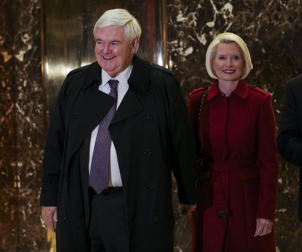 Callista Gingrich et son époux, l'ancien président républicain de la Chambre des représentants des Etats-Unis, après une réunion avec Donald Trump en 2016. [KEYSTONE - AUDE GUERRUCCI / POOL]