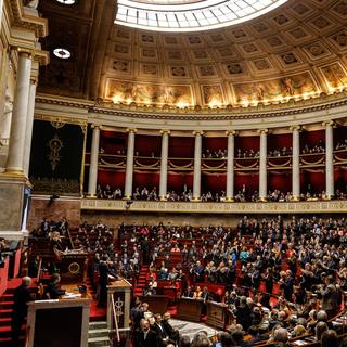Le Premier ministre français Gabriel Attal a tenu son premier "grand oral" devant l'Assemblée nationale. [EPA/Kestone - Teresa Suarez]