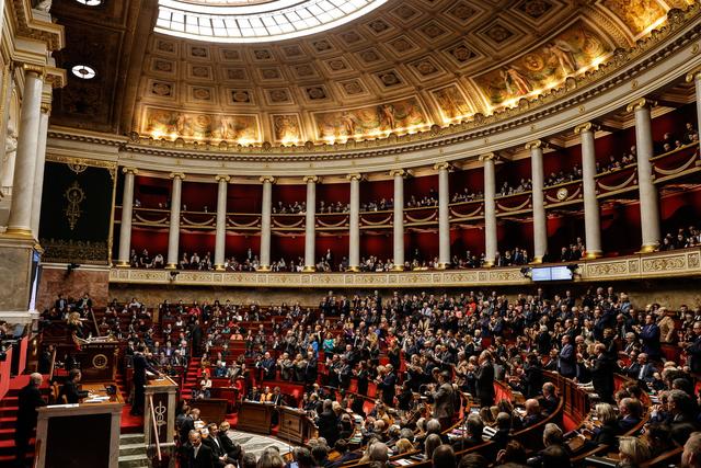 Le Premier ministre français Gabriel Attal a tenu son premier "grand oral" devant l'Assemblée nationale. [EPA/Kestone - Teresa Suarez]