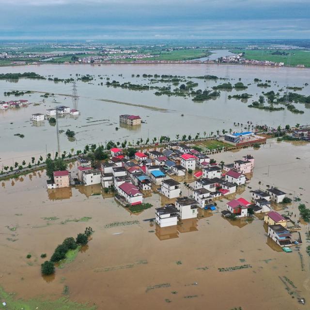 Plus de 240'000 personnes évacuées en raison de pluies torrentielles dans l'est de la Chine. [afp]