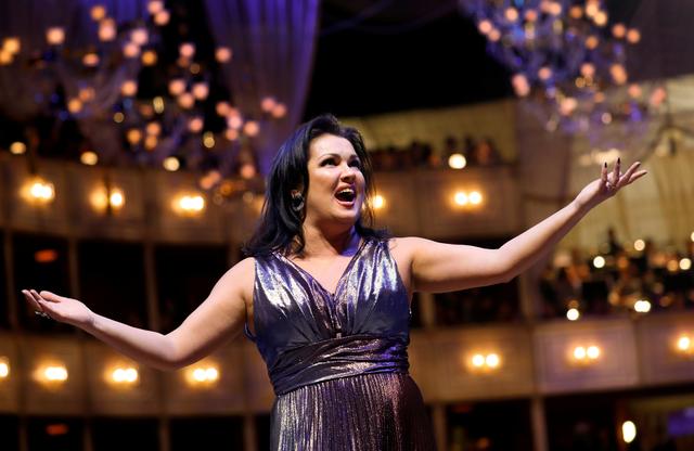 La soprano vedette russe Anna Netrebko devait se produire au KKL à Lucerne (LU) le 1er juin, après l'annulation de sa représentation en juin 2022. [REUTERS - LEONHARD FOEGER]