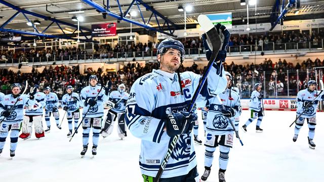 C'est la première fois depuis 2018 qu'un club allemand participe à la Coupe Spengler. [IMAGO/Jonas Brockmann/Eibner-Pressefot]